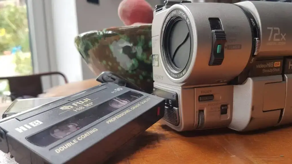 hi8 tape and hi 8 camcorder machine