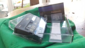 mini dv tapes with cases