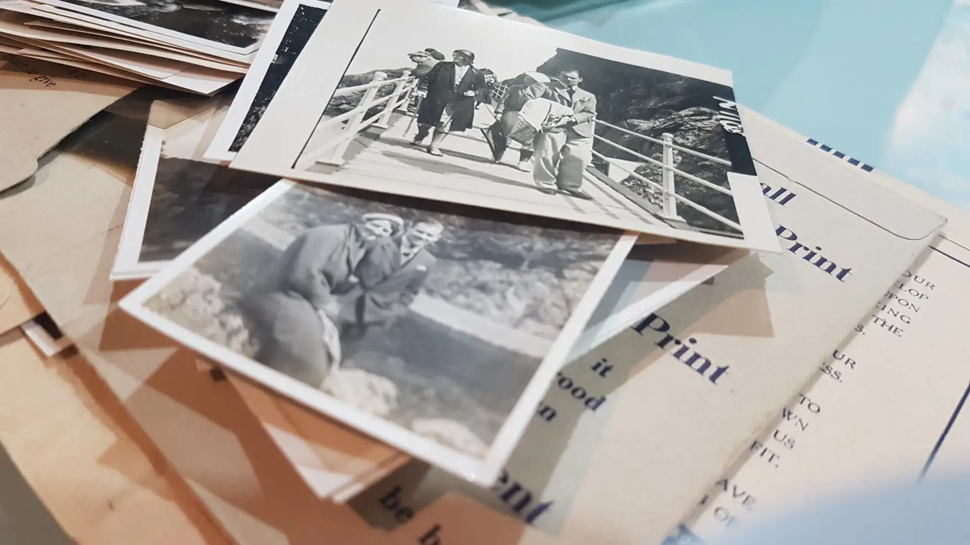 Photo Preservation & Restoration Guides