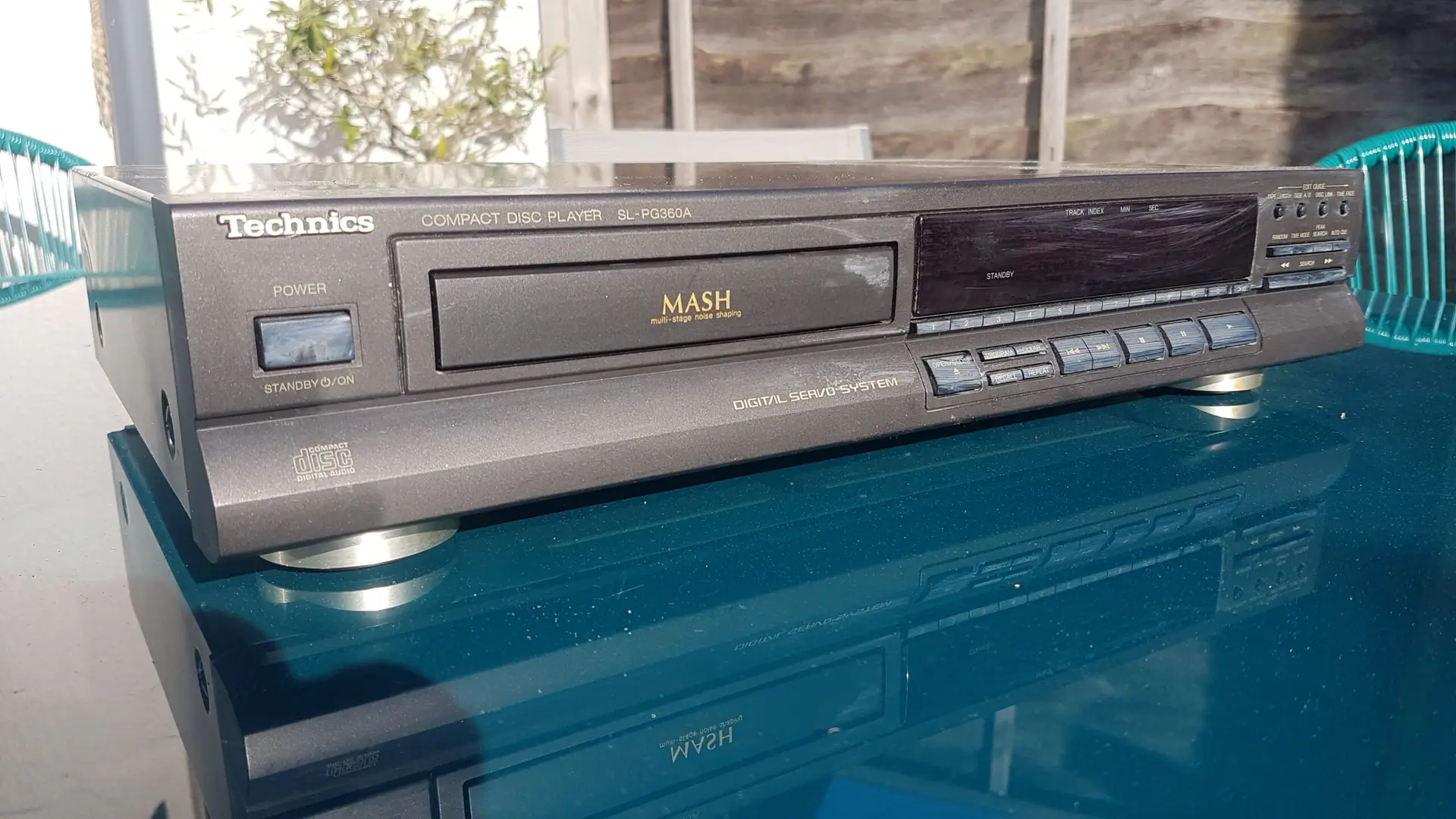Technics CD player