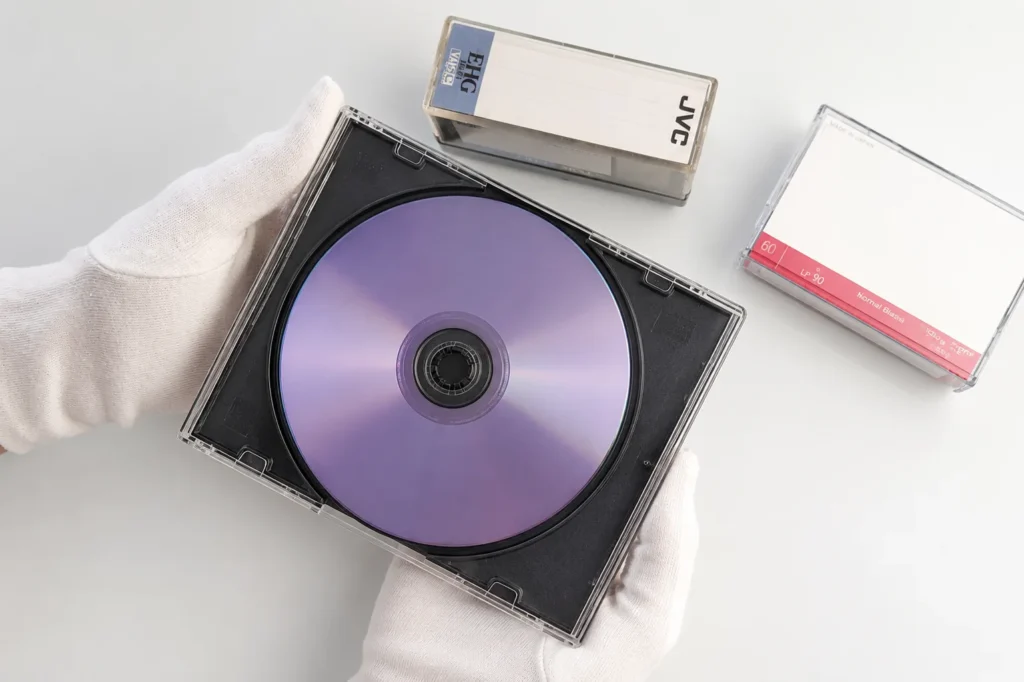 safe dvd handling